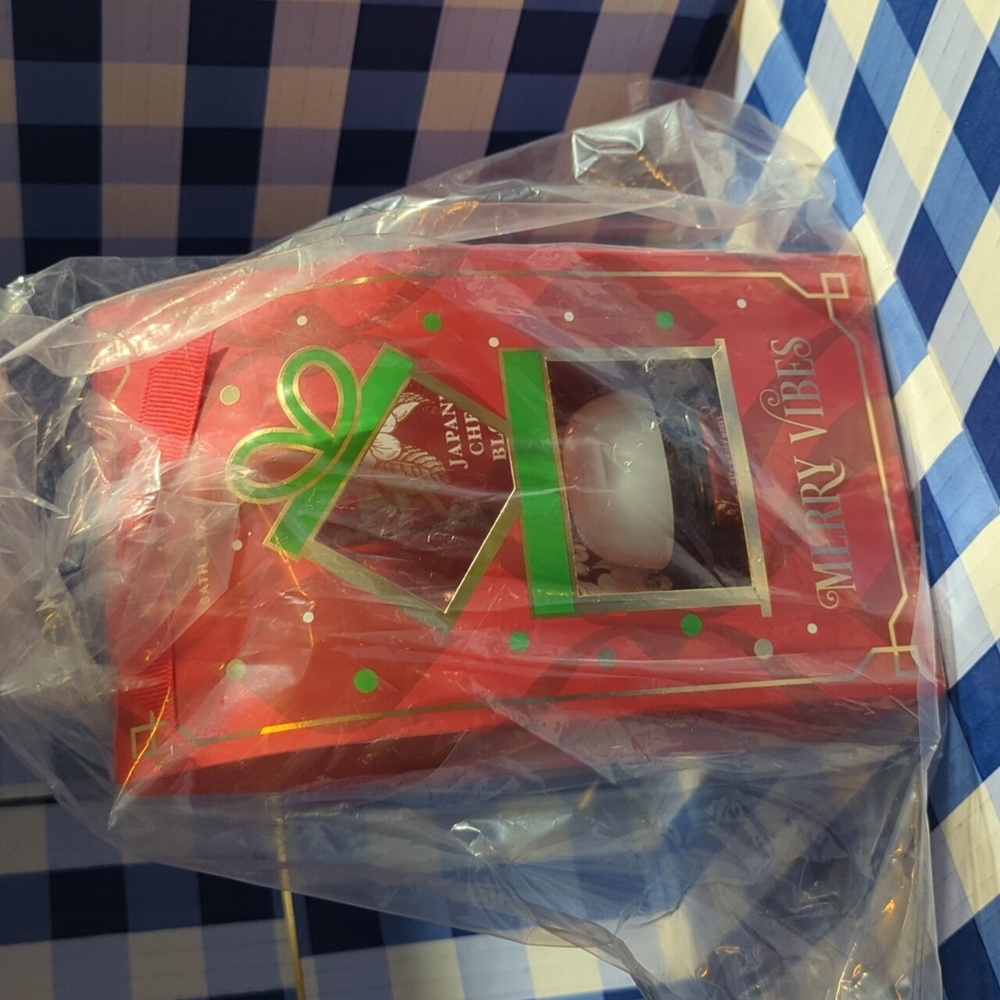 Japanese Cherry Blossom - Bath and Body Works mini gift set (3 pieces)